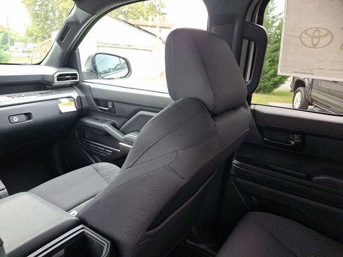 New 2025 Toyota Tacoma SR5 image 11