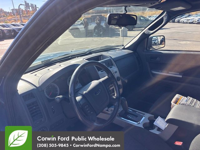 Used 2010 Ford Escape XLT FWD image 8