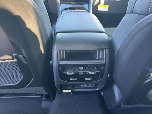 New 2026 Jeep Grand Cherokee Altitude AWD/4WD image 15