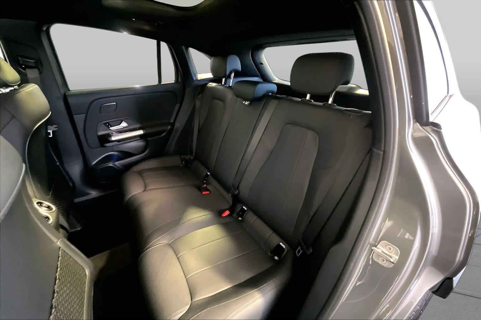 Used 2026 Mercedes-Benz GLA 250 4MATIC image 21
