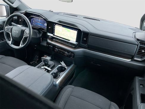 Used 2025 Chevrolet Silverado 1500 RST image 24