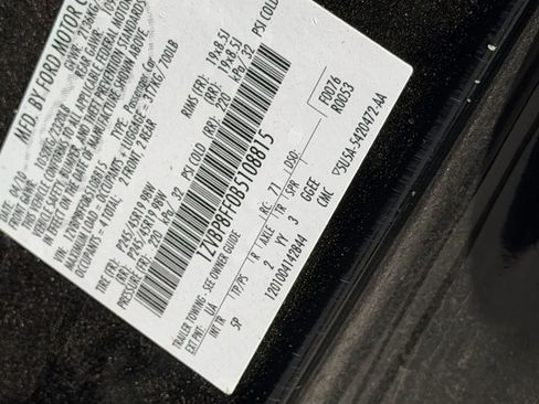 Used 2011 Ford Mustang GT Premium RWD image 16