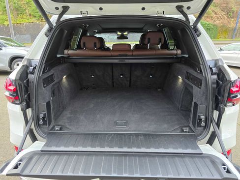 Used 2024 BMW X5 xDrive40i w/ Parking Assistance Package image 13
