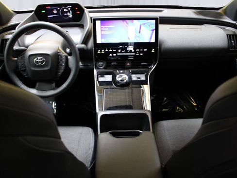 Used 2024 Toyota bZ4X AWD w/ Weather Package image 2