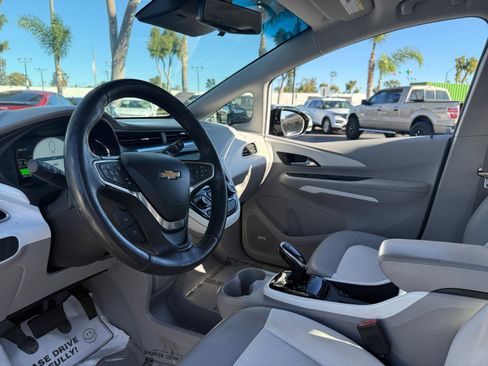 Used 2017 Chevrolet Bolt Premier w/ Driver Confidence II Package image 15