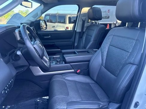 Used 2024 Toyota Tundra Limited AWD/4WD image 13