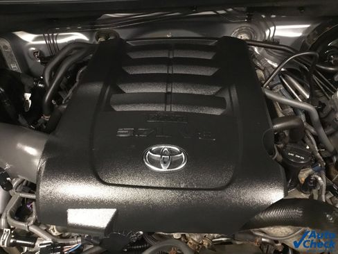 Used 2017 Toyota Tundra SR5 image 46