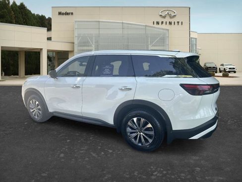 Certified 2025 INFINITI QX60 Pure w/ Cargo Package FWD image 6