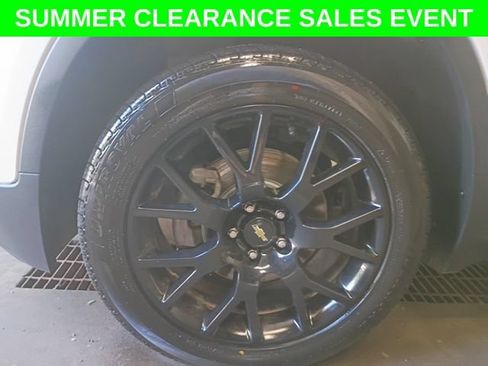 Used 2022 Chevrolet Trax LT w/ Driver Confidence Package AWD/4WD image 6