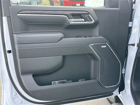 New 2026 GMC Sierra 1500 SLT w/ SLT Premium Plus Package image 19