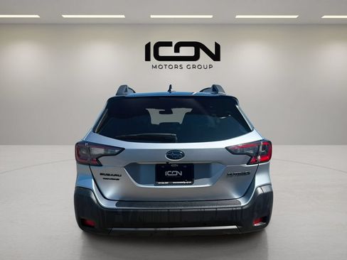 Used 2025 Subaru Outback Onyx Edition AWD/4WD image 5