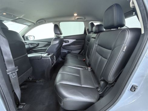 Used 2021 Nissan Murano SL image 39