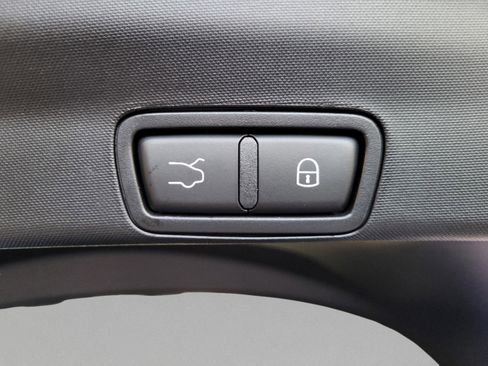 New 2025 Alfa Romeo Stelvio Sprint image 11