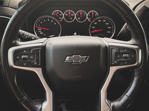 Used 2019 Chevrolet Silverado 1500 LT Trail Boss AWD/4WD image 10