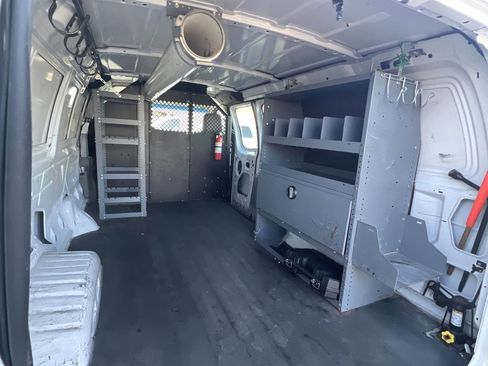Used 2014 Ford E-150 and Econoline 150 w/ Power Group image 8