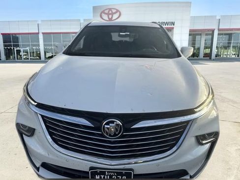 Used 2023 Buick Enclave Premium AWD/4WD image 18