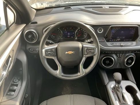 Used 2022 Chevrolet Blazer LT image 19