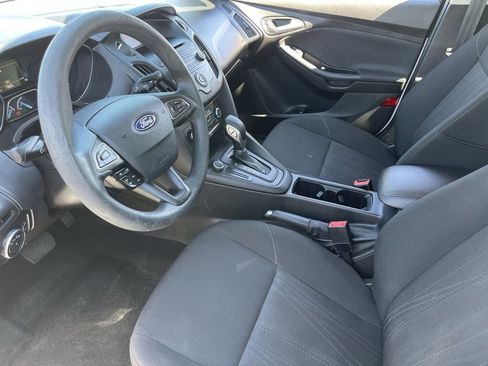 Used 2017 Ford Focus SE image 17