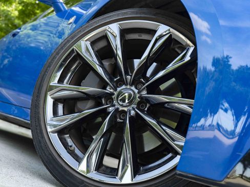 Used 2021 Lexus IS 350 F Sport w/ Navigation Package RWD image 11