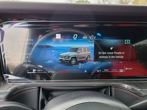 Used 2025 Mercedes-Benz G 63 AMG 4MATIC image 24