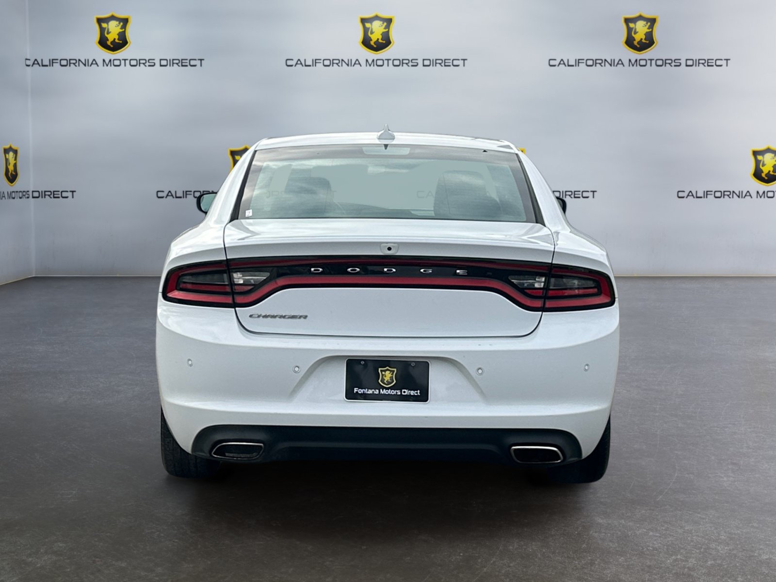 Used 2023 Dodge Charger SXT RWD image 4