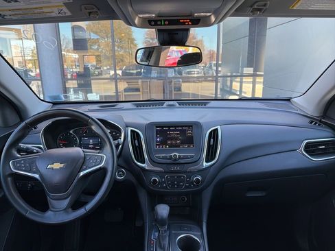 Used 2023 Chevrolet Equinox LT image 12