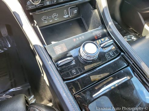 Used 2022 Jeep Grand Cherokee Summit AWD/4WD image 18