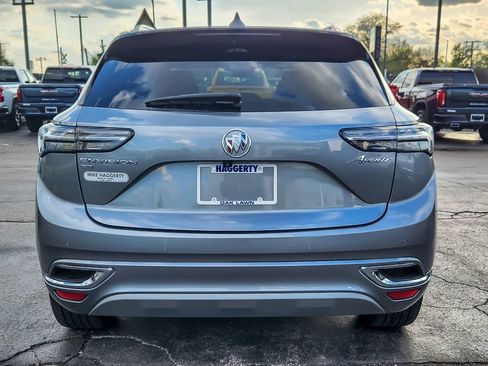 Certified 2023 Buick Envision Avenir image 5