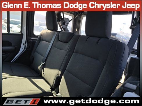 Certified 2022 Jeep Wrangler Unlimited Sport AWD/4WD image 25
