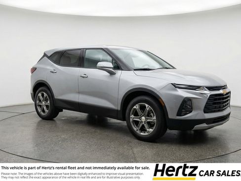 Used 2025 Chevrolet Blazer LT image 1