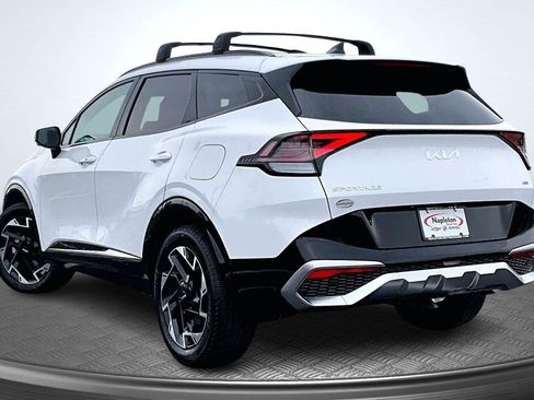 Used 2025 Kia Sportage SX image 14