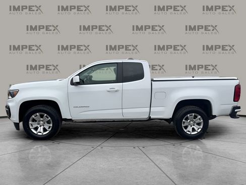 Used 2022 Chevrolet Colorado LT w/ Fleet Safety Package image 2