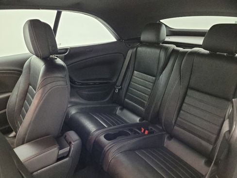 Used 2018 Buick Cascada Premium image 18