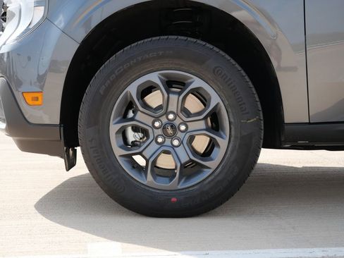 New 2026 Ford Maverick XLT FWD image 10