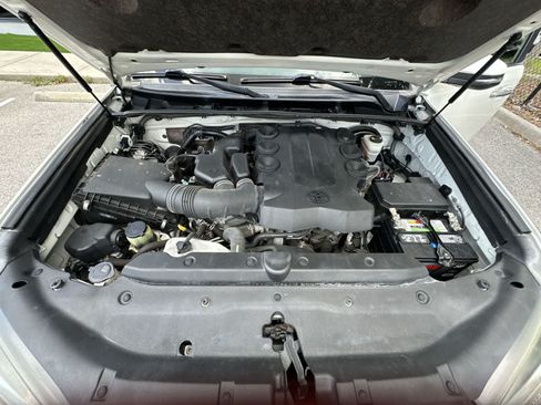 Used 2019 Toyota 4Runner Limited RWD image 13