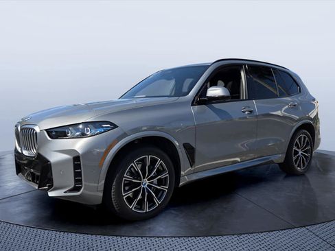 Certified 2025 BMW X5 xDrive40i AWD/4WD image 2