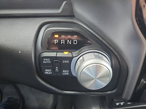 Used 2019 RAM 1500 Sport w/ Alpine Leather & Sound Group AWD/4WD image 18