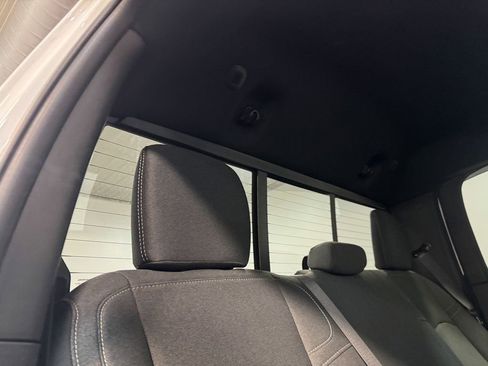 Used 2024 RAM 2500 Tradesman w/ Chrome Appearance Group image 15