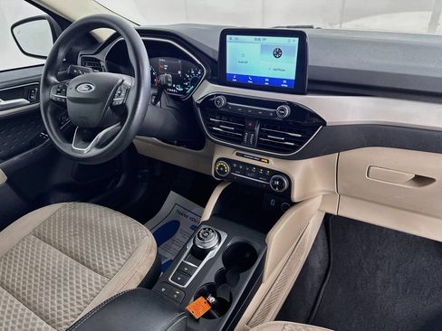 Used 2020 Ford Escape SE FWD image 31