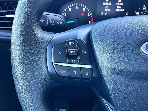 Used 2021 Ford Escape SE image 22