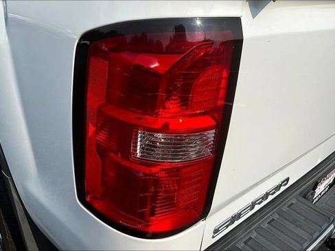 Used 2015 GMC Sierra 2500 SLE RWD image 21