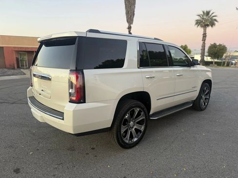 Used 2015 GMC Yukon Denali image 5