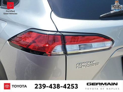 Certified 2025 Toyota Corolla Cross LE FWD image 16