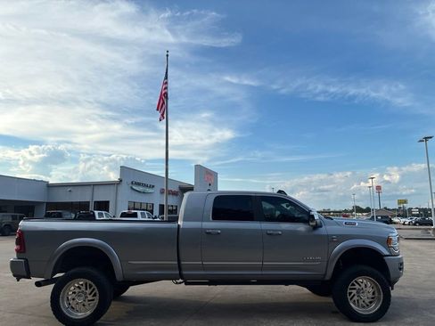 Used 2023 RAM 3500 Limited AWD/4WD image 6
