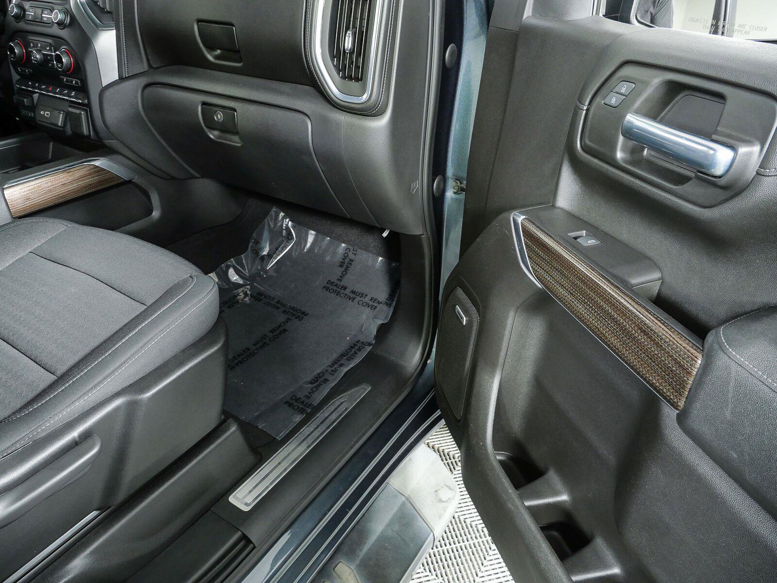 Used 2020 Chevrolet Silverado 1500 RST AWD/4WD image 23