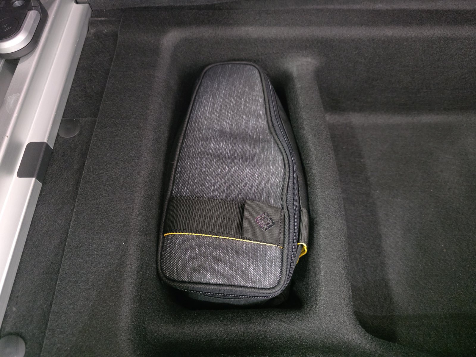 Used 2022 Rivian R1S Launch Edition Quad AWD/4WD image 34