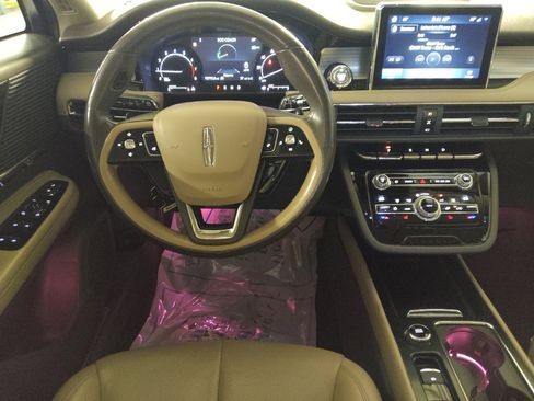 Used 2020 Lincoln Corsair FWD w/ Equipment Group 101A image 22