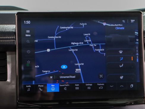 Used 2022 Ford Expedition XLT image 19