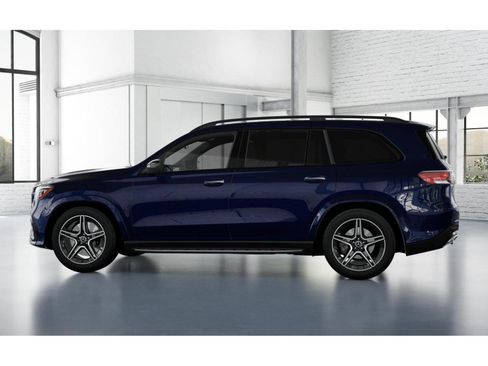 New 2026 Mercedes-Benz GLS 450 4MATIC image 33