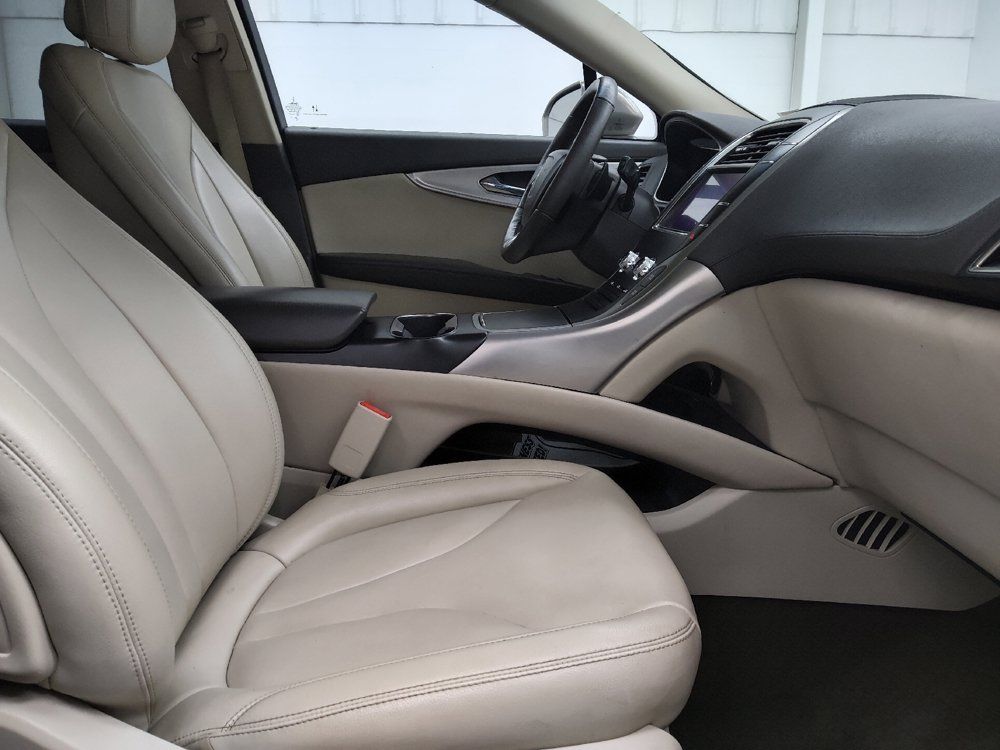 Used 2020 Lincoln Nautilus FWD image 21